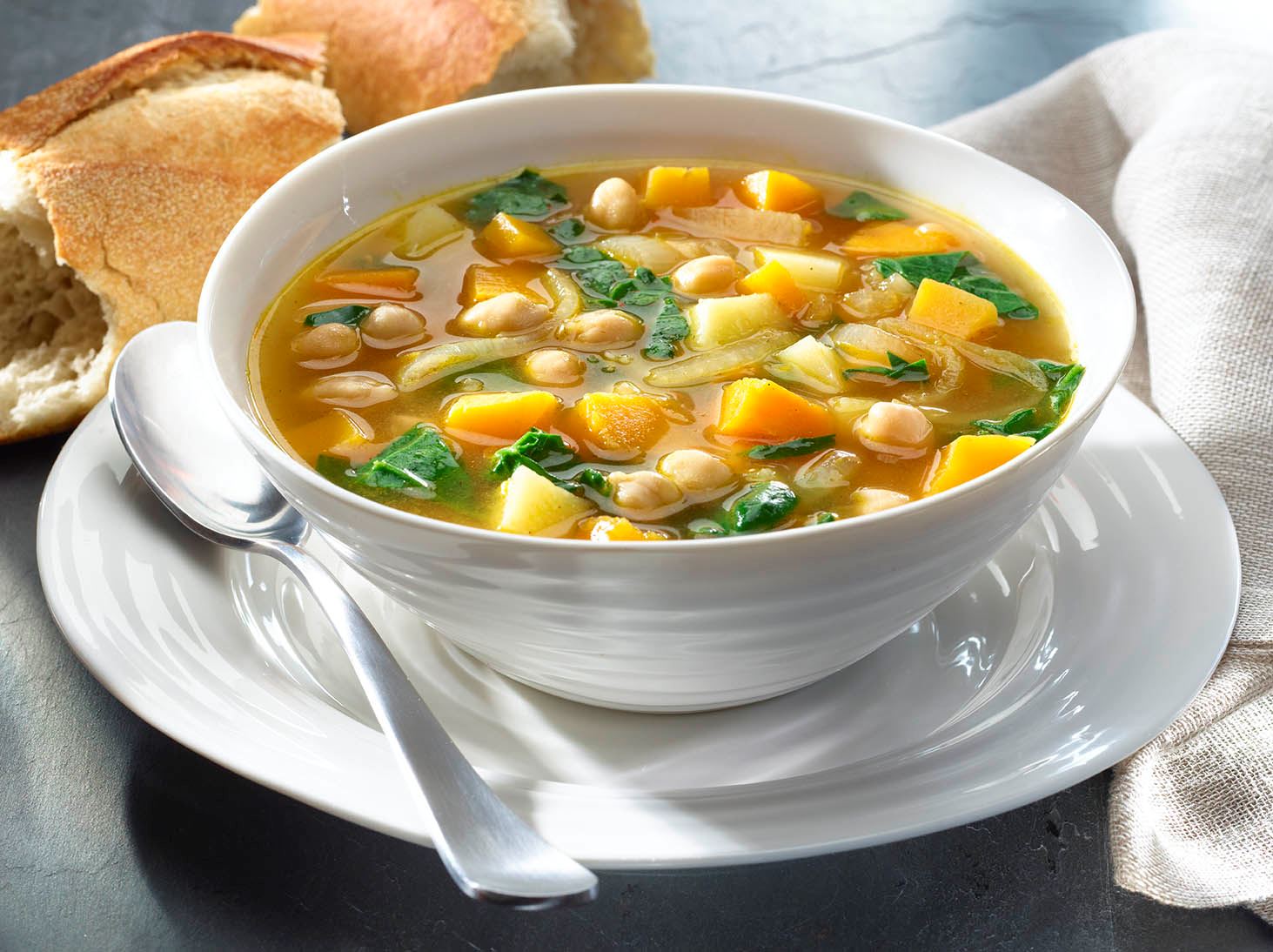 ¿De dónde proviene la sopa?